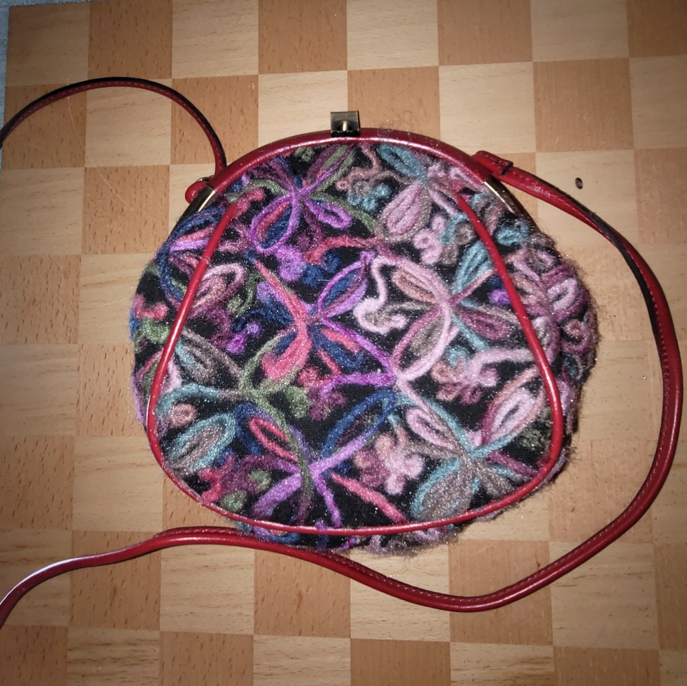 Multicolor Floral Felt Crossbody Bag with Red Trim